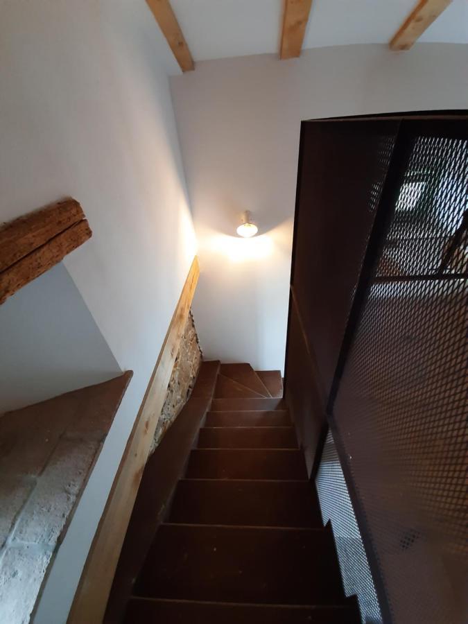 Bed & Breakfast Dvor Vipolze Dobrovo